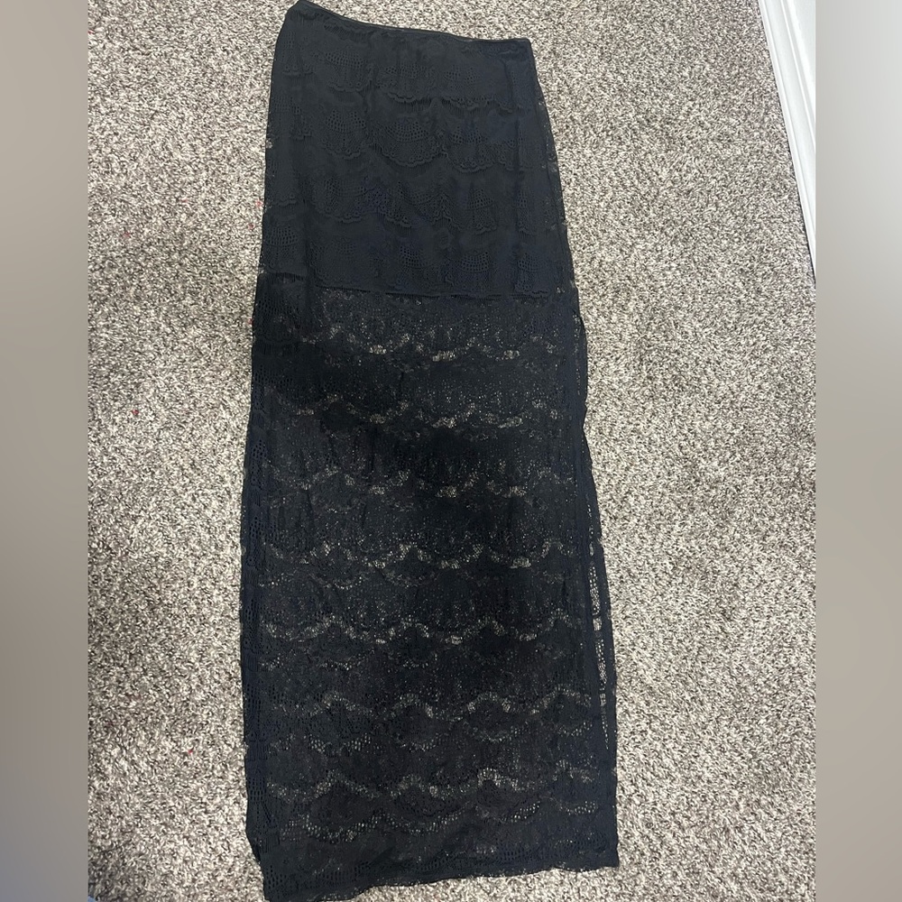 NEW Hot Topic black lace skirt